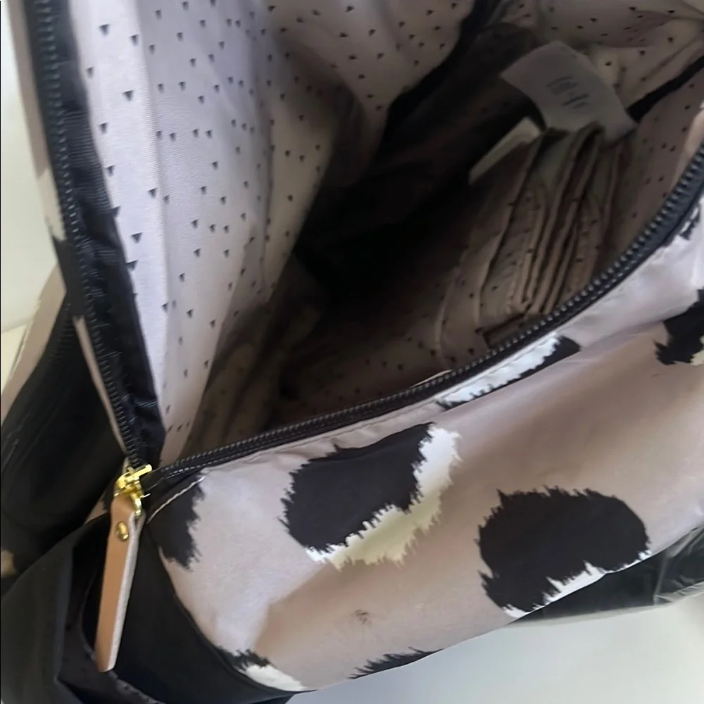 Petunia Pickle Bottom District‎ Backpack Diaper Bag in Inkblot Ikat
